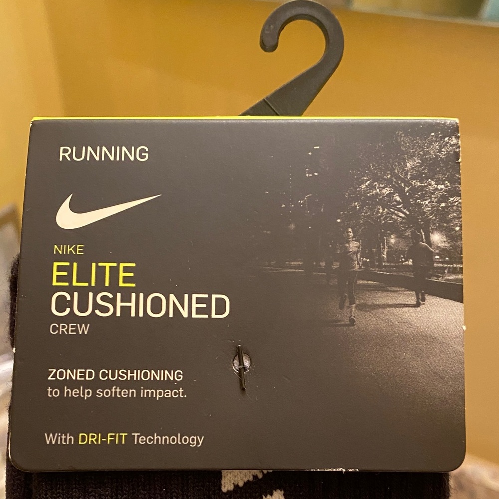 10-11.5 Nike R & L Reflective Elite Cushioned Women 11.5-13 Men Unisex Crew Sock - Picture 7 of 13